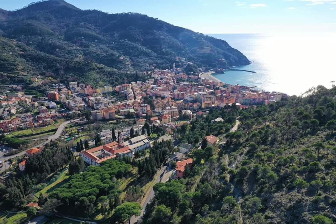 Casa Michelle "Natura E Relax" Apartment Levanto Exterior photo